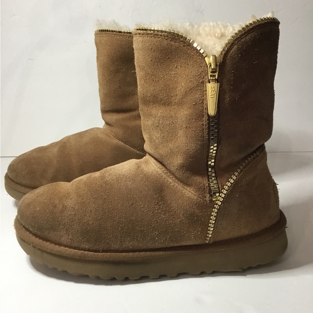 UGG Women’s Florence Chestnut Gold Zipper Boots Size 6